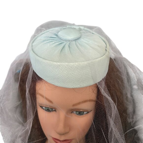 Vintage Light Blue Pillbox Hat With Veil - Picture 2 of 7